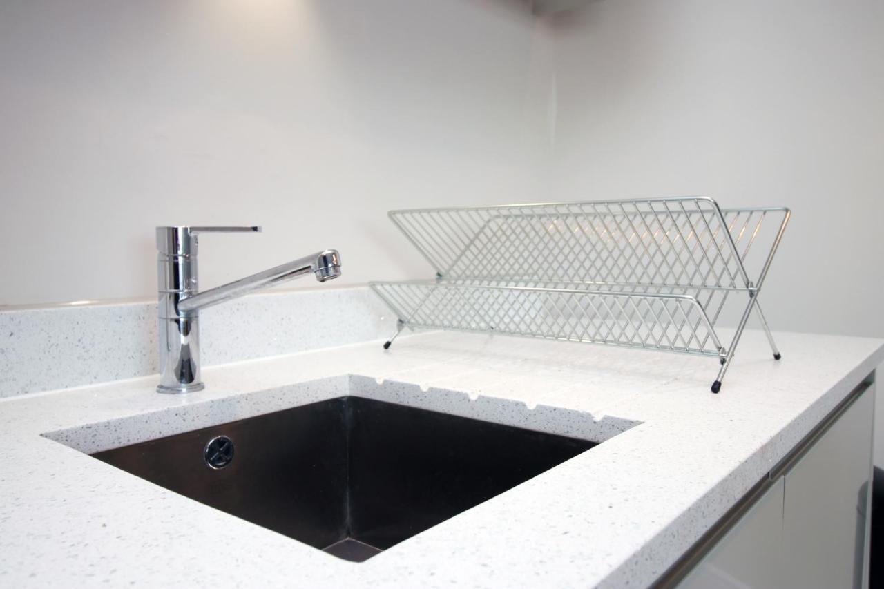 The Skyline - Luxury City Centre Flat With Designated Parking Кардиф Екстериор снимка